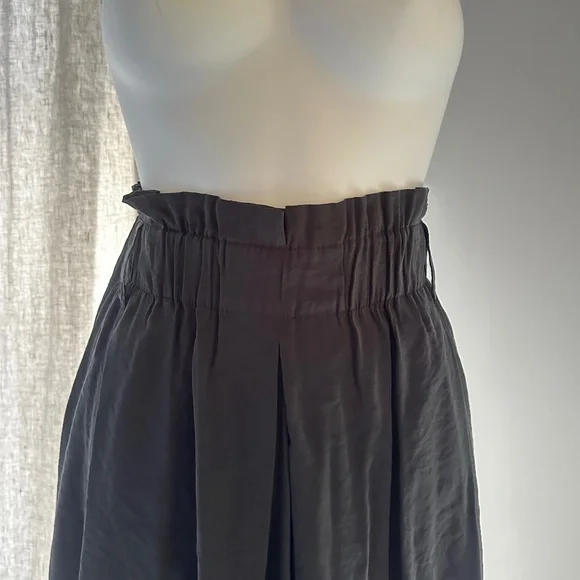 RUTI Soft Flowy Wide-Leg Black Paperbag Ankle Pant Sz XS/S - Picture 3 of 3
